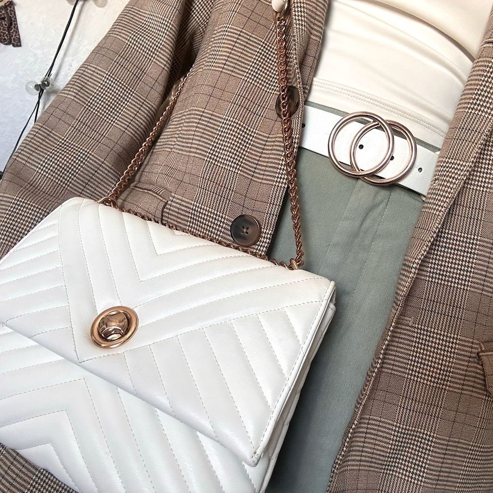 Meet your Posher, Savanna